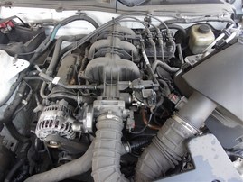 2006 Ford Mustang White Coupe 4.0L AT #F22789